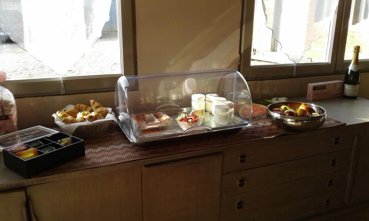 Drosnay Au Passage Des Grues B&B 외부 사진